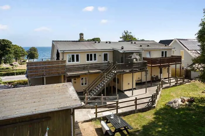 Beautifull 2-room With Sea View *